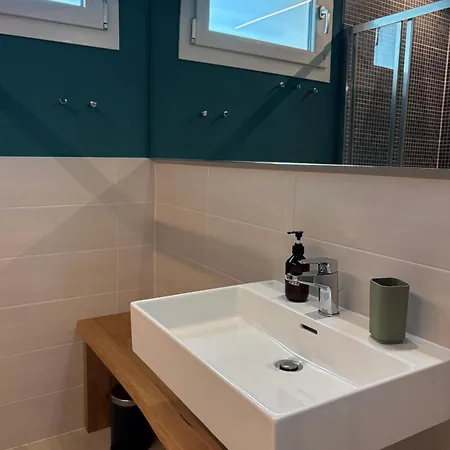Guest house Casa Raggia 3*