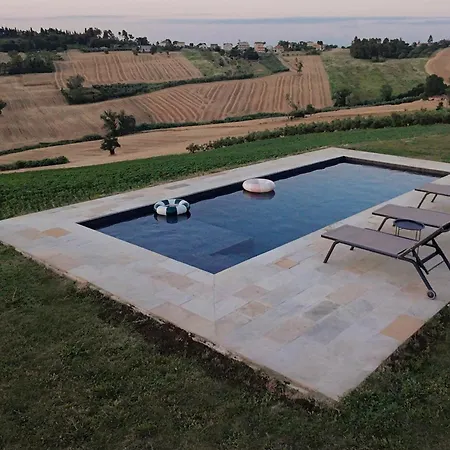 Guest house Casa Raggia Belvedere Ostrense